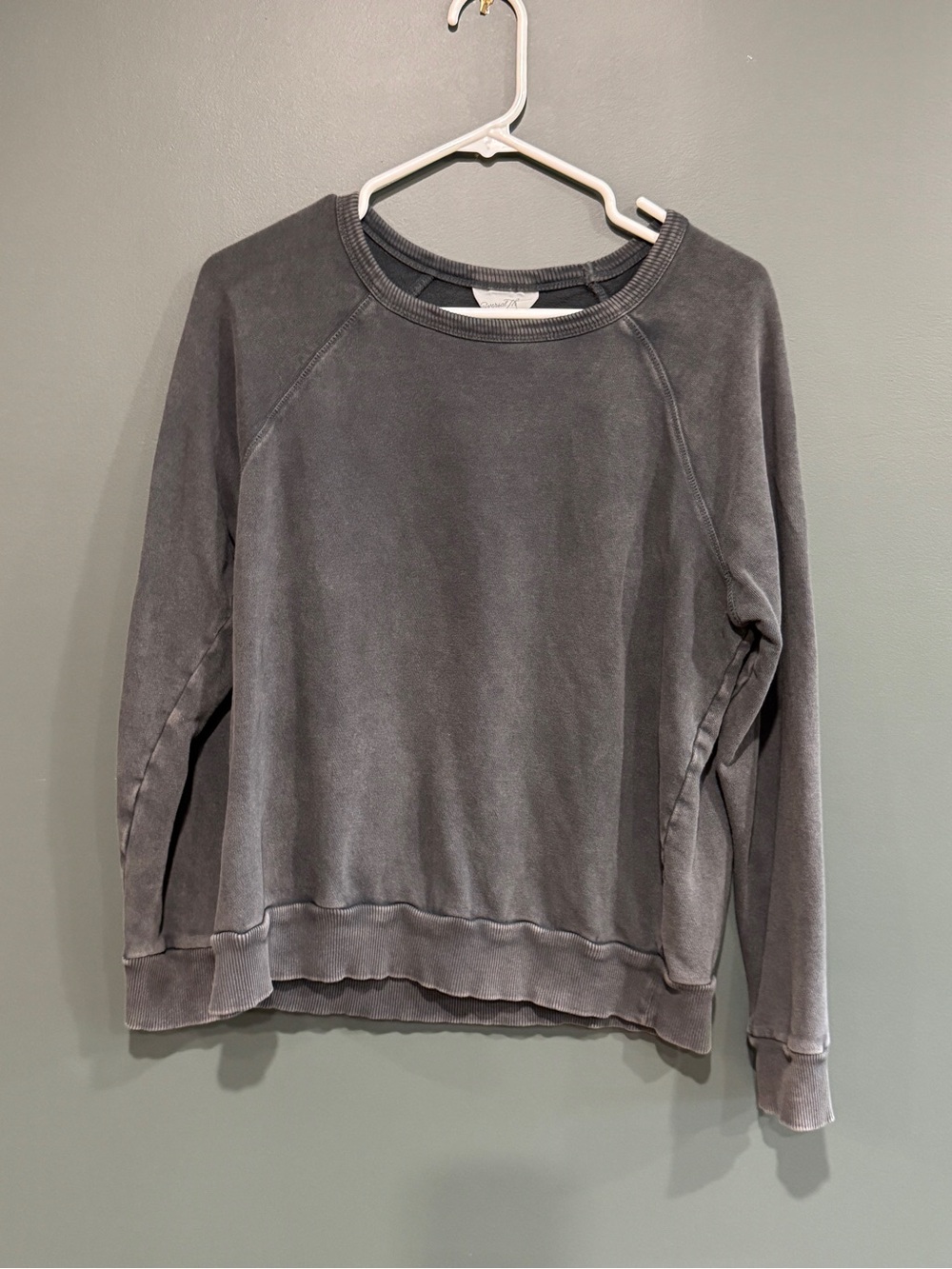 Washed Gray Women's Pullover Sweatshirt